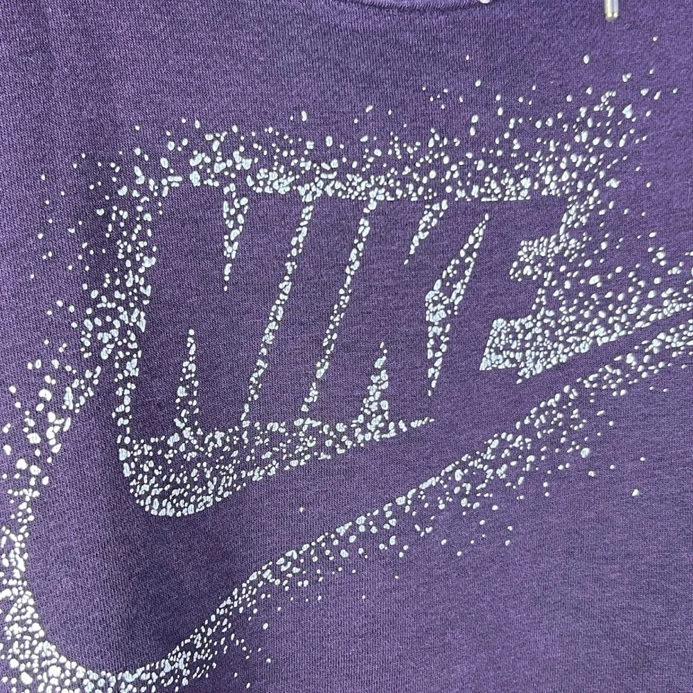 2010s Nike Women's M Purple Funnel Neck Pullover Hoodie Graphic Athleisure
